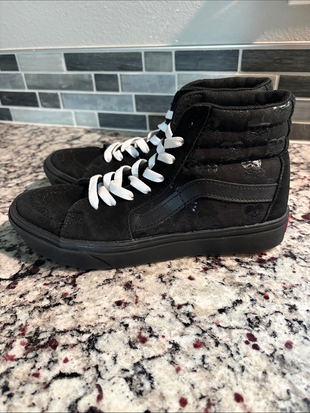 Vans Comfy Cush Coldhearted sk8-Hi Black High-Top Sneakers, size 7.5 women’s